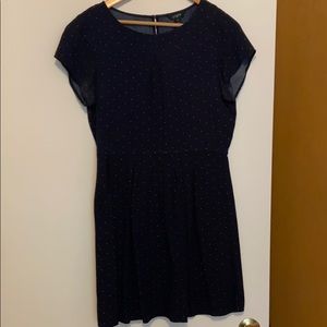 Polka dot dress with pockets
